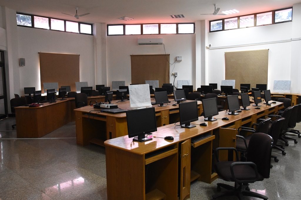 Photograph of Computer Lab